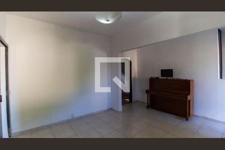 Casa à venda com 4 quartos, 120m² em São Francisco, Niterói
