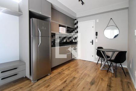 Sala/Cozinha de apartamento para alugar com 1 quarto, 40m² em Panamby, São Paulo