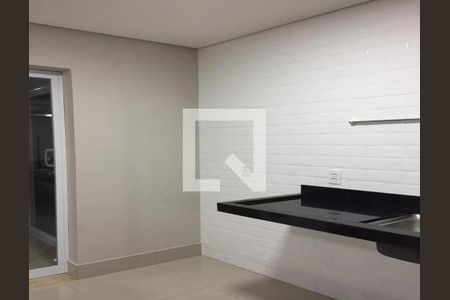 Casa à venda com 2 quartos, 70m² em Dic V (Conjunto Habitacional Chico Mendes), Campinas
