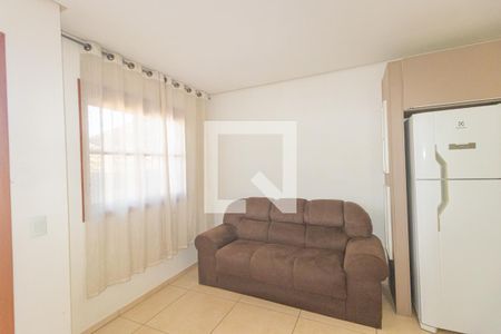 Sala/Cozinha de casa à venda com 1 quarto, 40m² em Olaria, Canoas