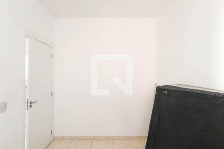 Quarto 1 de apartamento para alugar com 2 quartos, 44m² em Cosmos, Rio de Janeiro