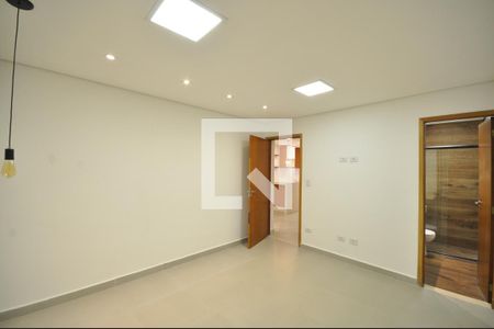 Suíte 1 de casa para alugar com 2 quartos, 140m² em Vila Gustavo, São Paulo