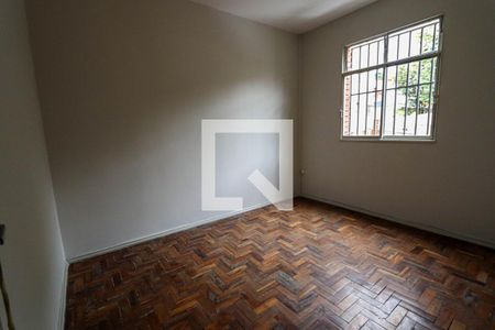 Quarto 1 de apartamento para alugar com 3 quartos, 75m² em Vila Paris, Belo Horizonte