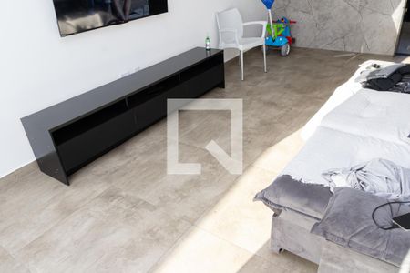 Sala de casa de condomínio para alugar com 2 quartos, 160m² em Santa Cruz, Rio de Janeiro