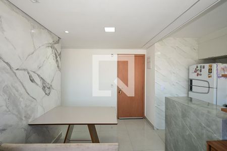 Sala de apartamento para alugar com 2 quartos, 44m² em Vila Suzana, São Paulo