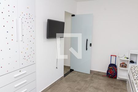 Quarto Suíte de casa de condomínio para alugar com 2 quartos, 160m² em Santa Cruz, Rio de Janeiro