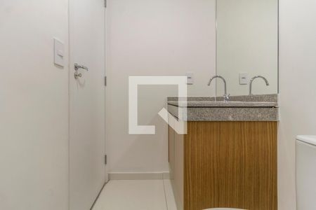 Banheiro de casa para alugar com 1 quarto, 24m² em Pinheiros, São Paulo