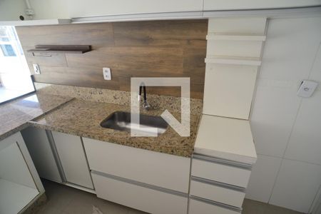 Cozinha de apartamento para alugar com 2 quartos, 170m² em Barra da Tijuca, Rio de Janeiro