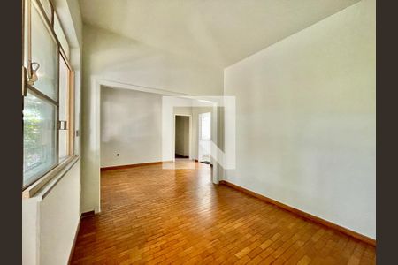 Apartamento à venda com 3 quartos, 143m² em Santo Agostinho, Belo Horizonte