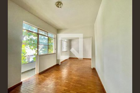 Apartamento à venda com 3 quartos, 143m² em Santo Agostinho, Belo Horizonte