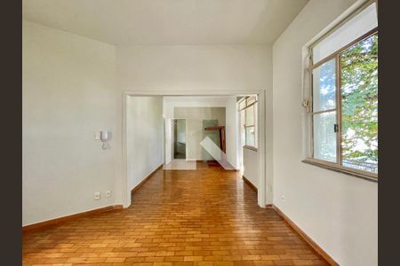 Apartamento à venda com 3 quartos, 143m² em Santo Agostinho, Belo Horizonte
