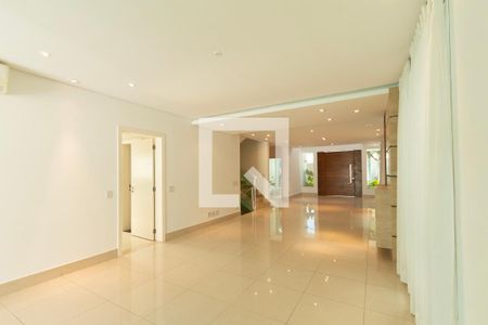 Sala de casa de condomínio para alugar com 4 quartos, 441m² em Parque Campolim, Sorocaba