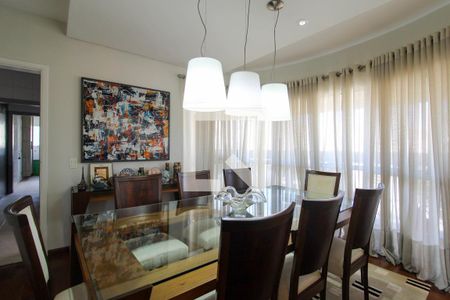 Sala de Jantar de apartamento à venda com 5 quartos, 244m² em Vila Suzana, São Paulo