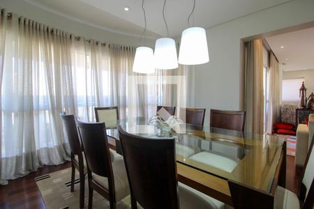 Sala de Jantar de apartamento à venda com 5 quartos, 244m² em Vila Suzana, São Paulo