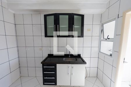 Cozinha de apartamento para alugar com 2 quartos, 59m² em Jardim Sao Luiz, Barueri
