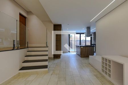 Corredor de casa de condomínio para alugar com 3 quartos, 275m² em Botujuru, Mogi das Cruzes