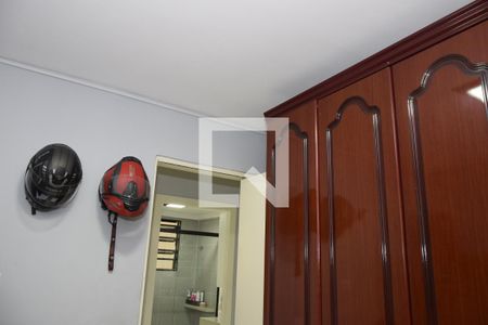 Quarto 1 de apartamento para alugar com 2 quartos, 45m² em Valo Velho, Embu das Artes