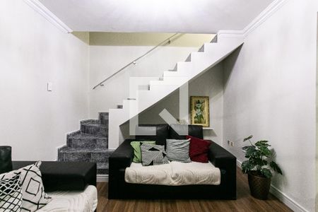 Casa à venda com 3 quartos, 300m² em Penha de França, São Paulo