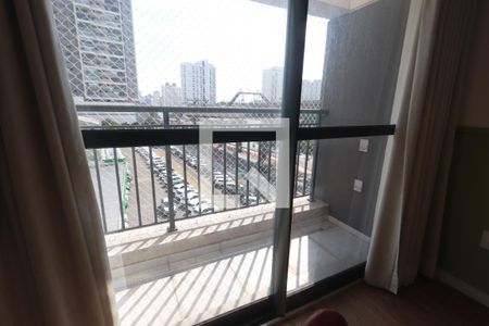 Varanda de kitnet/studio para alugar com 1 quarto, 55m² em Jardim Independência (são Paulo), São Paulo