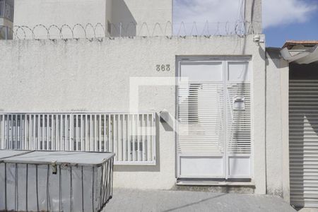 Casa de Condomínio para alugar com 2 quartos, 44m² em Guaianases, São Paulo