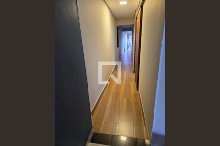 Corredor de casa à venda com 3 quartos, 145m² em Jardim Vila Formosa, São Paulo