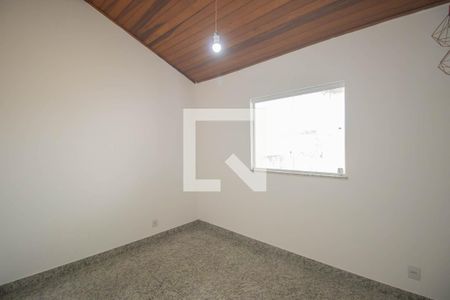 Quarto 2 de casa de condomínio para alugar com 3 quartos, 100m² em Maria Paula, São Gonçalo