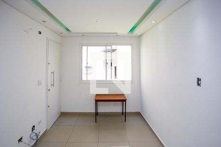 Sala de apartamento para alugar com 2 quartos, 47m² em Serraria, Diadema