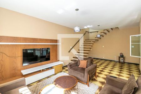 Sala de casa para alugar com 3 quartos, 360m² em Vila da Penha, Rio de Janeiro