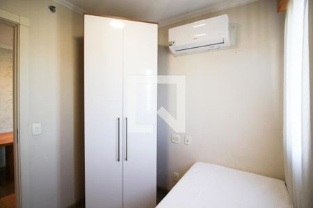 Quarto 2 de apartamento para alugar com 2 quartos, 52m² em Vila Olímpia, São Paulo