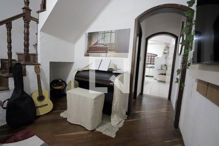 Sala de casa à venda com 3 quartos, 125m² em Parque Gerassi, Santo André