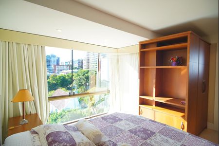 Suíte de apartamento para alugar com 4 quartos, 142m² em Petrópolis, Porto Alegre