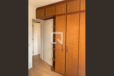 Quarto de apartamento à venda com 2 quartos, 53m² em Fazenda Santa Cândida, Campinas