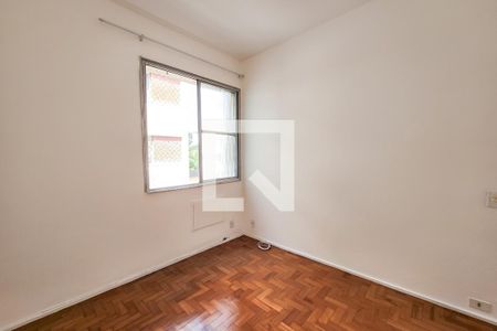 Quarto 1 de apartamento para alugar com 3 quartos, 62m² em Laranjeiras, Rio de Janeiro
