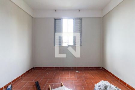 Quarto 2 de apartamento para alugar com 2 quartos, 50m² em Vila Silvia, São Paulo