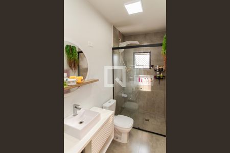 Banheiro da Suíte 1 de casa à venda com 3 quartos, 200m² em Vila Gustavo, São Paulo