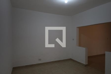 Casa para alugar com 1 quarto, 70m² em Jardim Santa Barbara, São Paulo