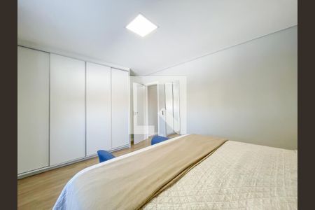 Quarto 1 de apartamento à venda com 5 quartos, 232m² em Jardim das Flores, Osasco