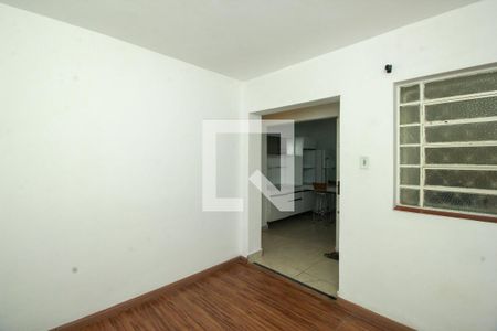 Sala de casa para alugar com 2 quartos, 90m² em Vila Santa Teresa, Santo André