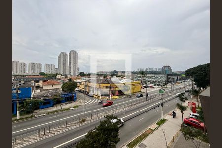 Vista  de apartamento para alugar com 2 quartos, 37m² em Santo Amaro, São Paulo