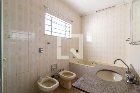 Banheiro da Suíte de casa para alugar com 3 quartos, 185m² em Jardim Bela Vista, Campinas