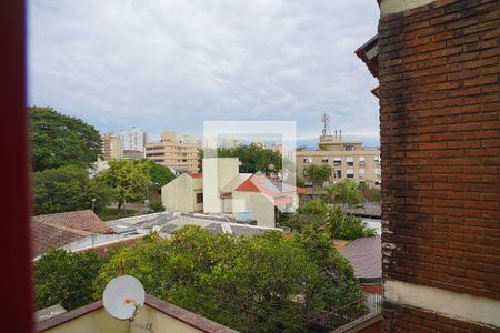 Quarto _Vista  de apartamento para alugar com 1 quarto, 42m² em Vila Ipiranga, Porto Alegre