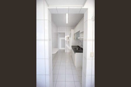 Cozinha de apartamento para alugar com 3 quartos, 70m² em Jardim Goiás, Goiânia