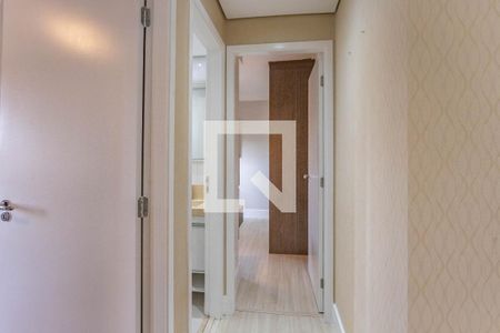 Corredor  de apartamento à venda com 2 quartos, 50m² em Piraporinha, Diadema