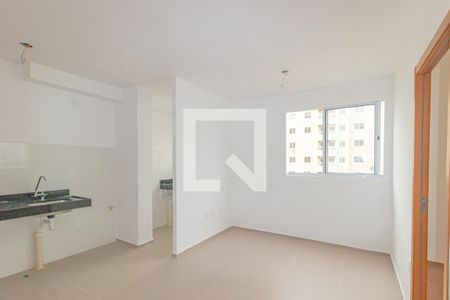 Sala/Cozinha de apartamento à venda com 2 quartos, 43m² em Fátima, Canoas