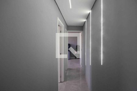 Corredor de apartamento para alugar com 2 quartos, 44m² em Jardim Egle, São Paulo