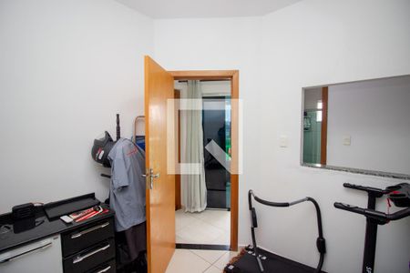 Quarto 2 de apartamento para alugar com 2 quartos, 57m² em Tropical, Contagem