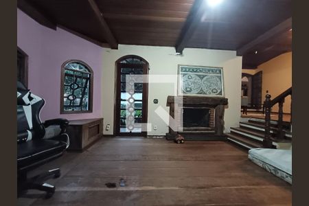 Foto 38 de casa à venda com 3 quartos, 248m² em Cidade São Francisco, São Paulo