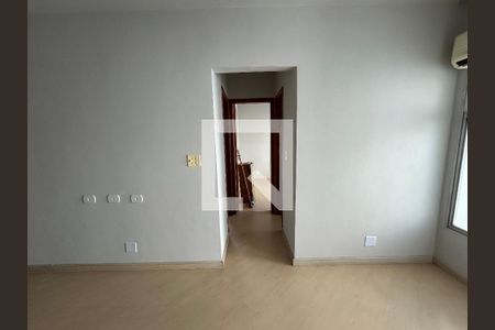 Corredor de apartamento para alugar com 2 quartos, 75m² em Méier, Rio de Janeiro