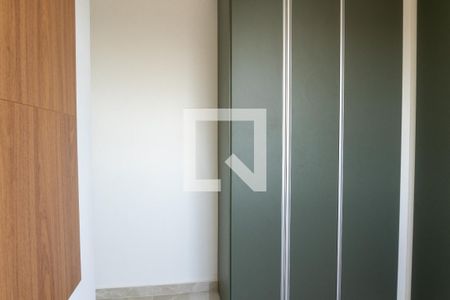 Quarto 2 de apartamento para alugar com 2 quartos, 45m² em Santo Cristo, Rio de Janeiro
