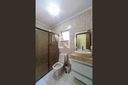 Banheiro  de apartamento à venda com 3 quartos, 88m² em Campestre, Santo André